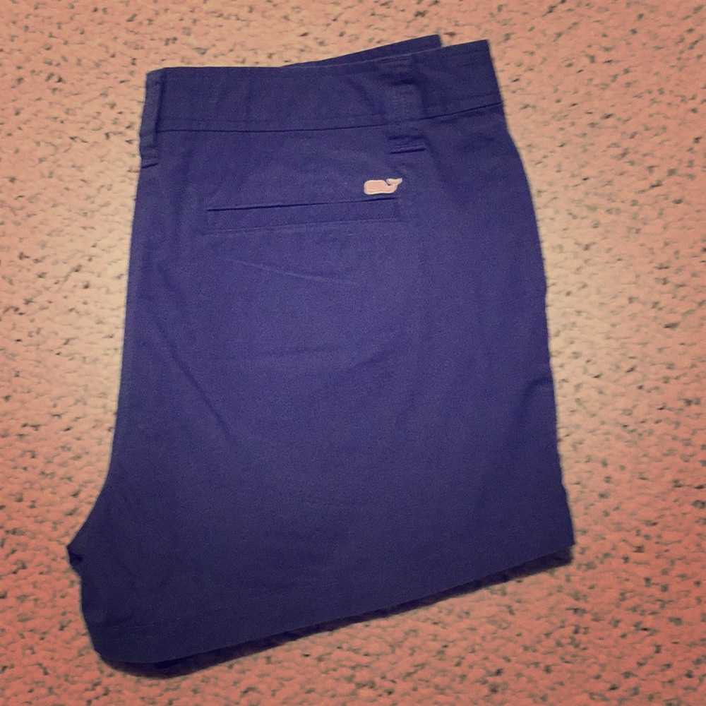 Vineyard Vines Navy shorts size 8
